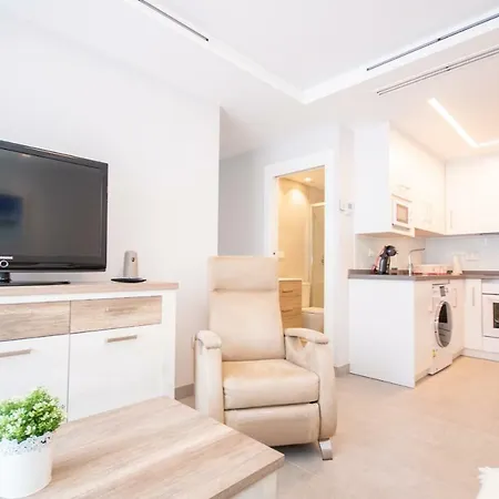 Cubo's Tivoli B3 Apartment Benalmadena